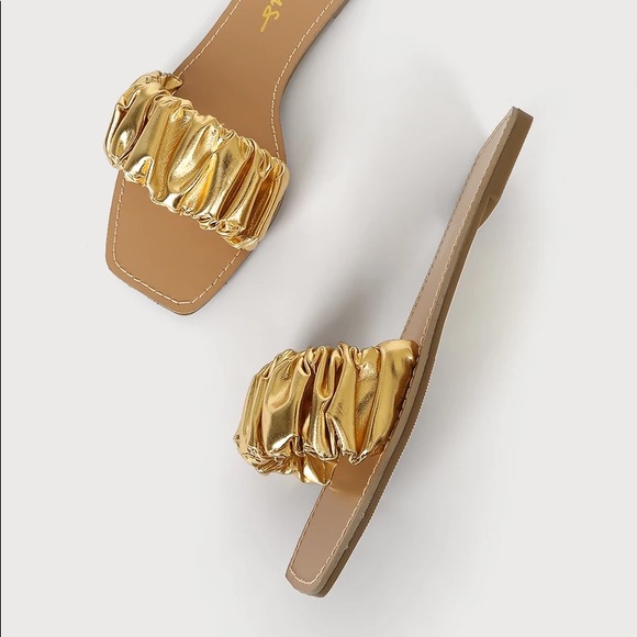 Gold Metallic Slide Sandals - Picture 4 of 4